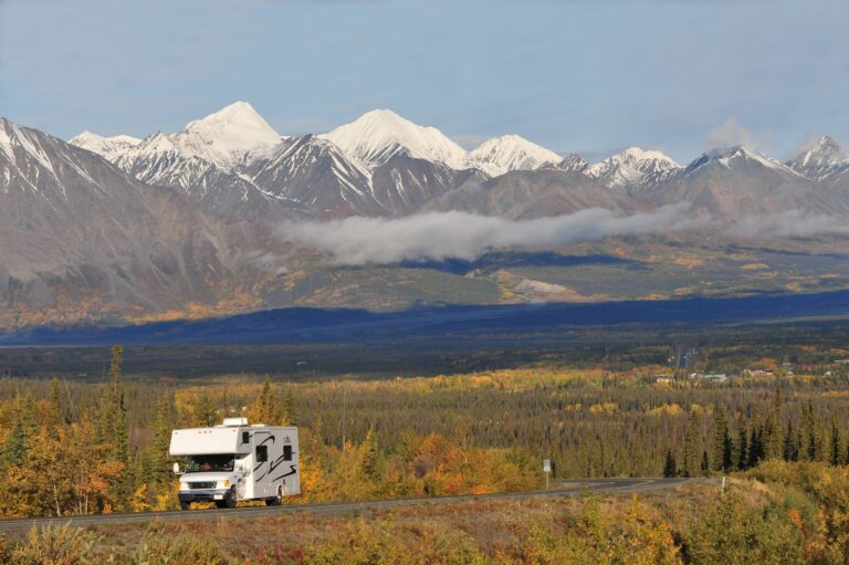 RV Adventures Through Canada’s Yukon – Travelling Chiquite